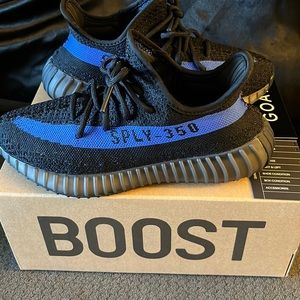 SOLD: 350 V2 in #DazzlingBlue Size US6. New with tags & receipt #Yeezy #Sneakers